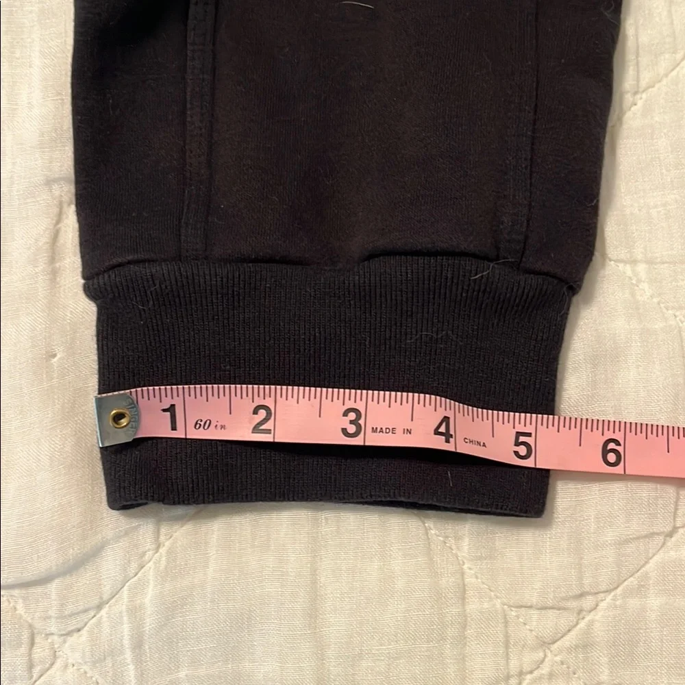 Adidas Jogger/Sweatpant - Picture 11 of 14
